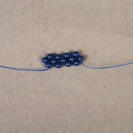 Annelida bracelet showing right angle weave